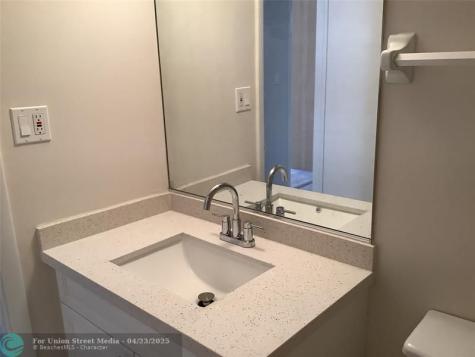 3581 NW 95th Terrace Sunrise FL 33351