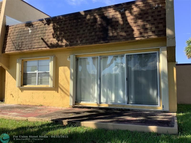 3581 NW 95th Terrace Sunrise FL 33351