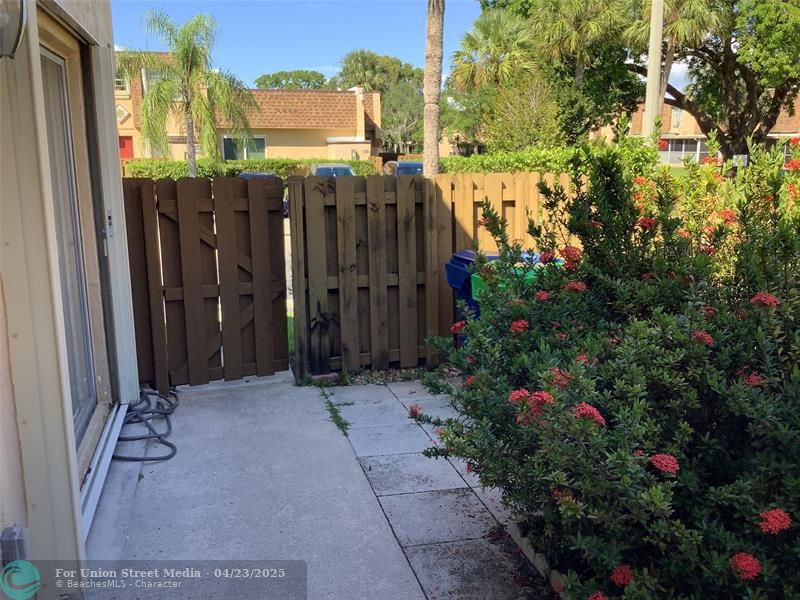 3581 NW 95th Terrace Sunrise FL 33351