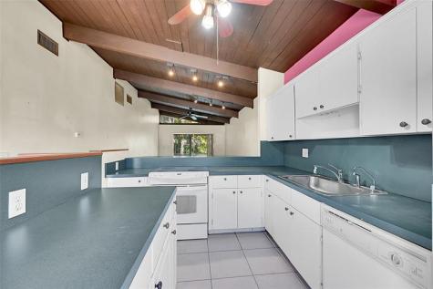 235 Briarwood Circle Hollywood FL 33024