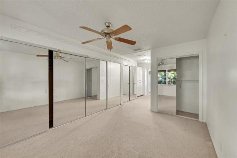 235 Briarwood Circle Hollywood FL 33024