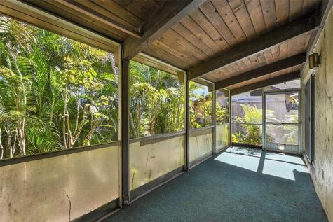 235 Briarwood Circle Hollywood FL 33024