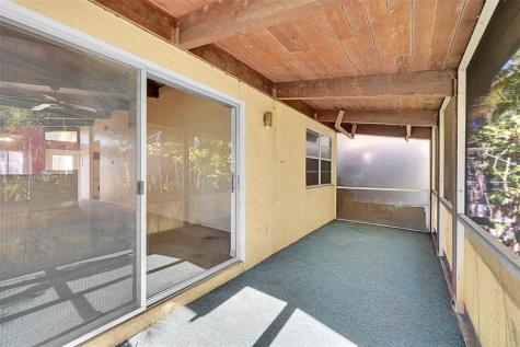 235 Briarwood Circle Hollywood FL 33024