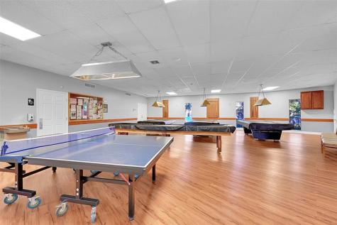 235 Briarwood Circle Hollywood FL 33024