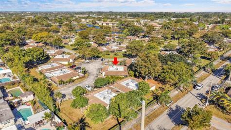 235 Briarwood Circle Hollywood FL 33024
