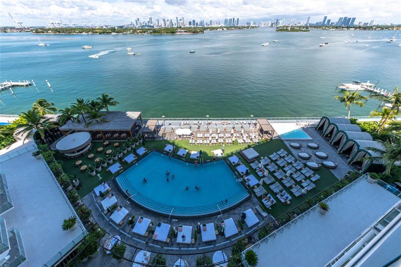 1100 West Avenue Miami Beach FL 33139