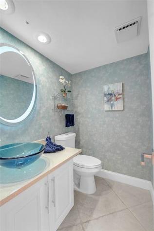 4015 W Palm Aire Drive Pompano Beach FL 33069