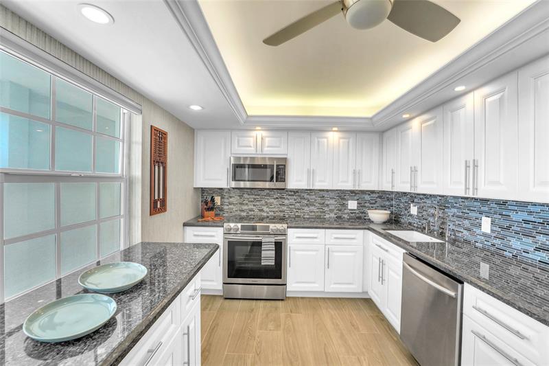 4015 W Palm Aire Drive Pompano Beach FL 33069