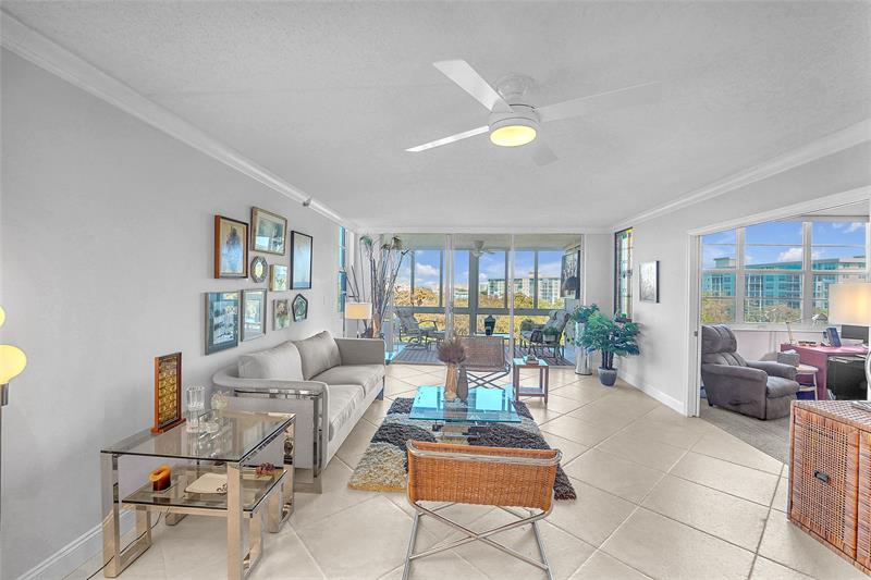 4015 W Palm Aire Drive Pompano Beach FL 33069