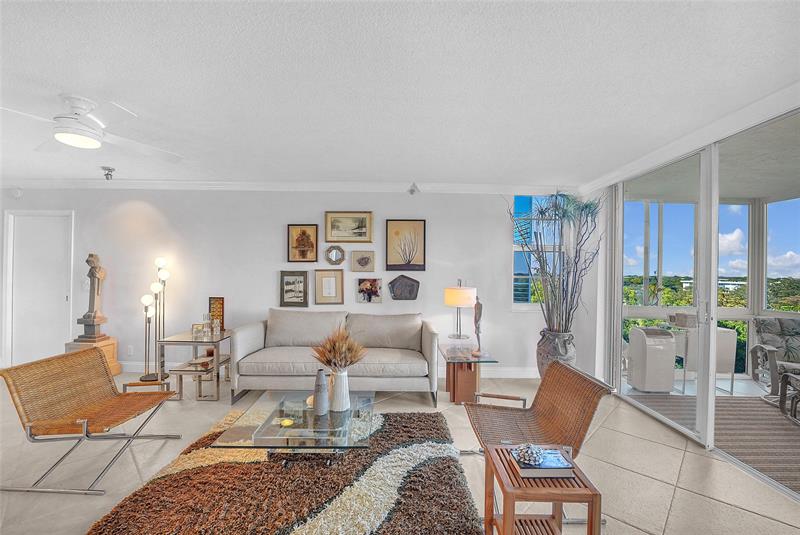 4015 W Palm Aire Drive Pompano Beach FL 33069