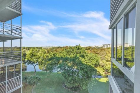 4015 W Palm Aire Drive Pompano Beach FL 33069