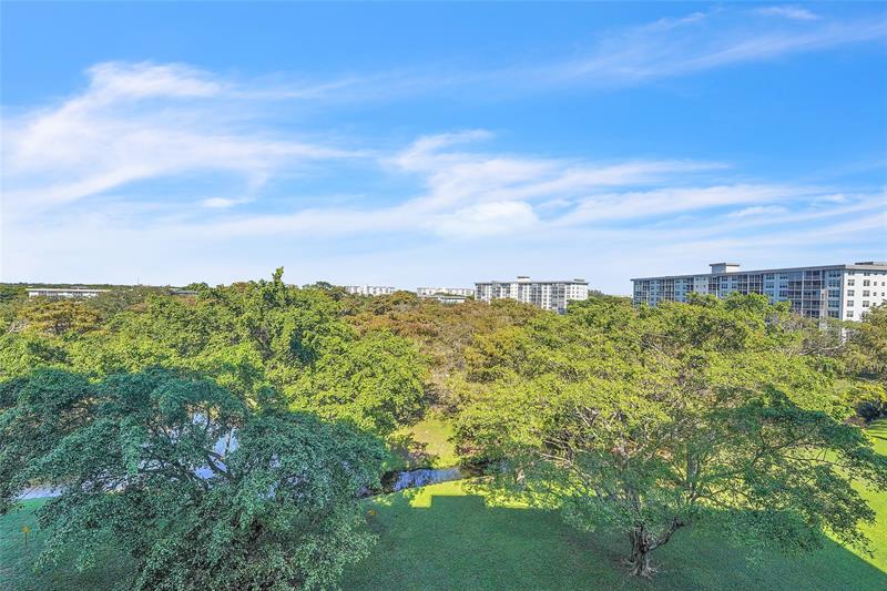 4015 W Palm Aire Drive Pompano Beach FL 33069