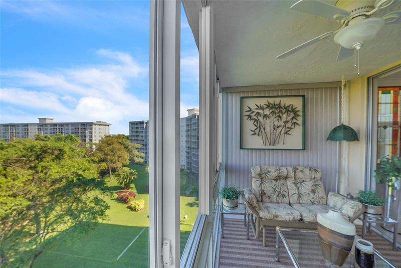 4015 W Palm Aire Drive Pompano Beach FL 33069