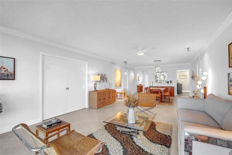 4015 W Palm Aire Drive Pompano Beach FL 33069