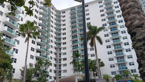 3001 S Ocean Drive Hollywood FL 33019