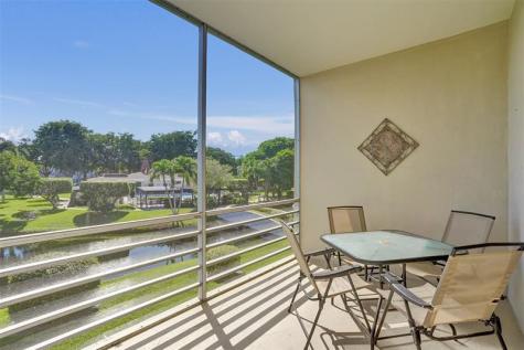 4700 NW 35th Street Lauderdale Lakes FL 33319