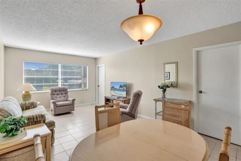 4700 NW 35th Street Lauderdale Lakes FL 33319