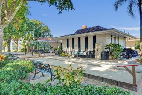 4700 NW 35th Street Lauderdale Lakes FL 33319