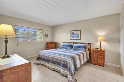 4700 NW 35th Street Lauderdale Lakes FL 33319