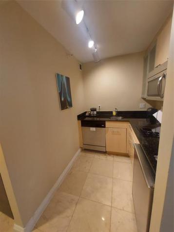 2670 E Sunrise Boulevard Fort Lauderdale FL 33304