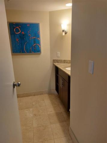 2670 E Sunrise Boulevard Fort Lauderdale FL 33304