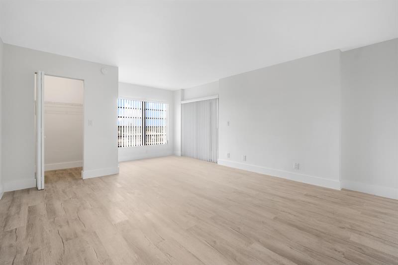 2200 S Cypress Bend Drive Pompano Beach FL 33069