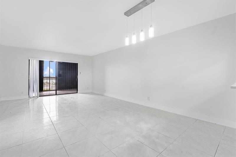 2200 S Cypress Bend Drive Pompano Beach FL 33069