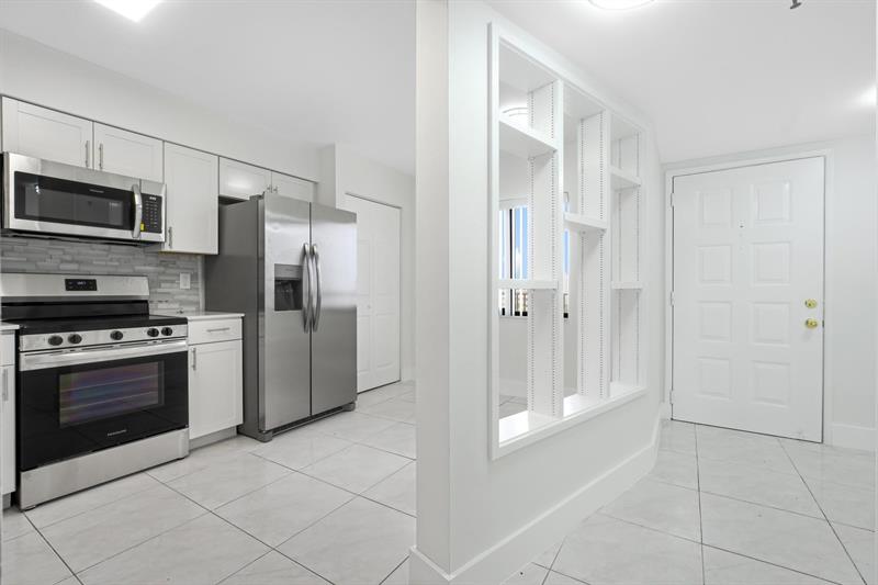 2200 S Cypress Bend Drive Pompano Beach FL 33069