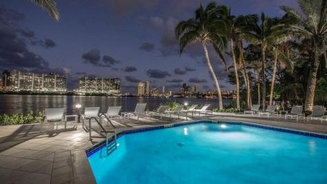 3215 NE 184th Street North Miami Beach FL 33160