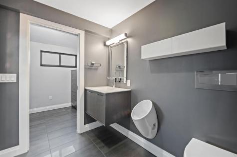 8 Port Side Drive Fort Lauderdale FL 33316