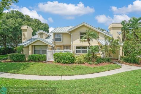 502 Andover Court Boynton Beach FL 33436