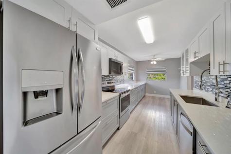 13000 SW 15th Court Pembroke Pines FL 33027