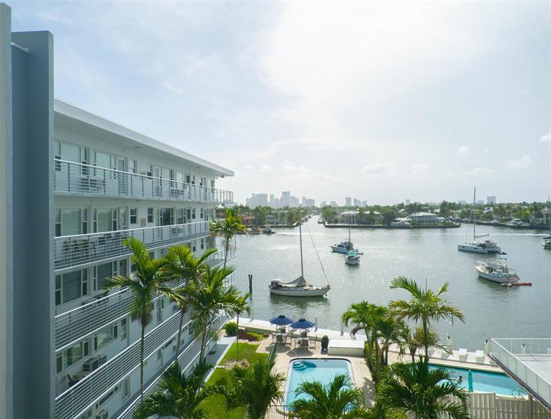 9 N Birch Road Fort Lauderdale FL 33304