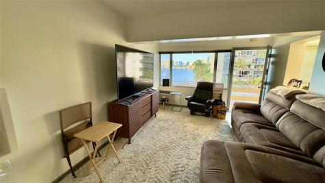 9 N Birch Road Fort Lauderdale FL 33304