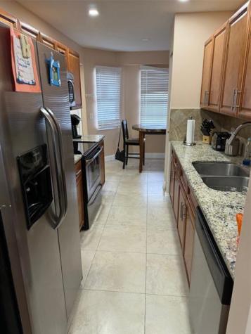 1300 SW 130th Avenue Pembroke Pines FL 33027