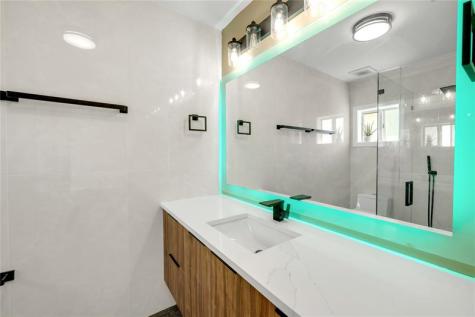 8464 Lagos De Campo Boulevard Tamarac FL 33321