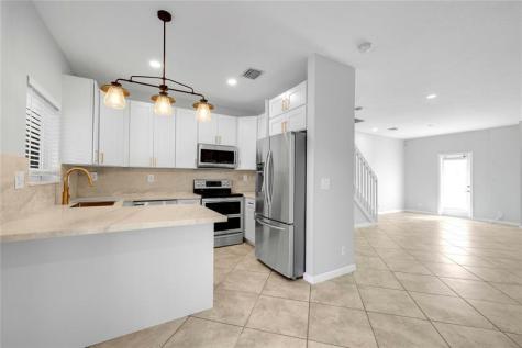 8464 Lagos De Campo Boulevard Tamarac FL 33321