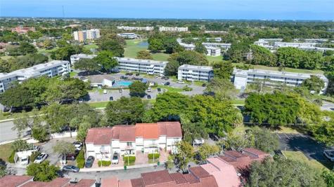8464 Lagos De Campo Boulevard Tamarac FL 33321