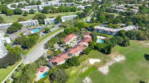 8464 Lagos De Campo Boulevard Tamarac FL 33321