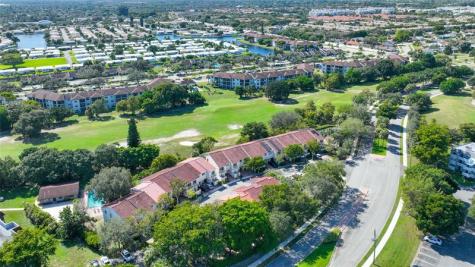 8464 Lagos De Campo Boulevard Tamarac FL 33321