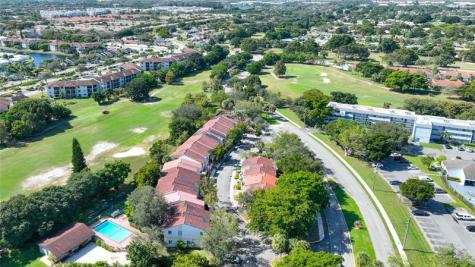 8464 Lagos De Campo Boulevard Tamarac FL 33321
