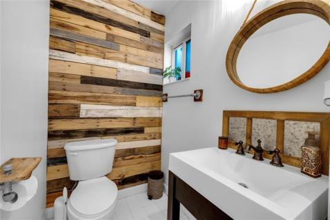 8464 Lagos De Campo Boulevard Tamarac FL 33321