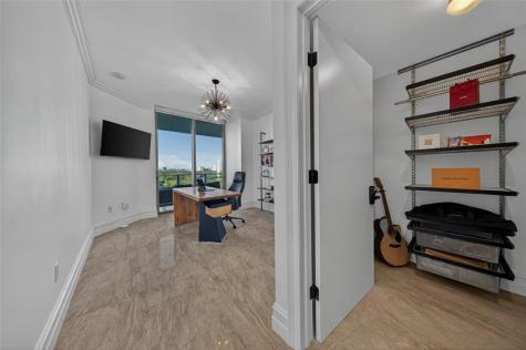 17301 Biscayne Boulevard Aventura FL 33160
