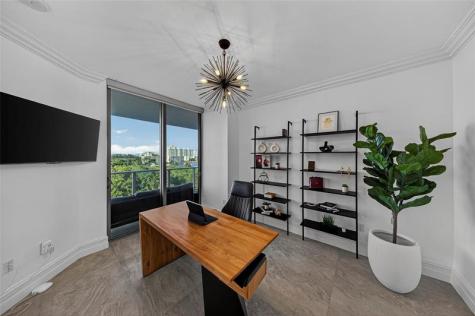 17301 Biscayne Boulevard Aventura FL 33160
