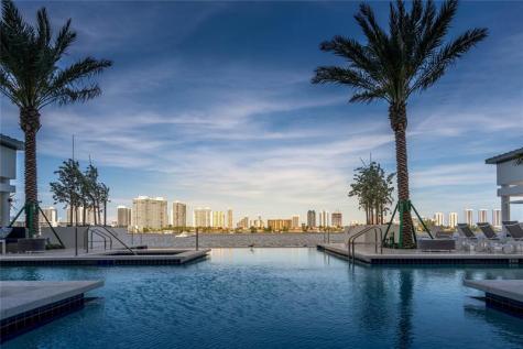 17301 Biscayne Boulevard Aventura FL 33160
