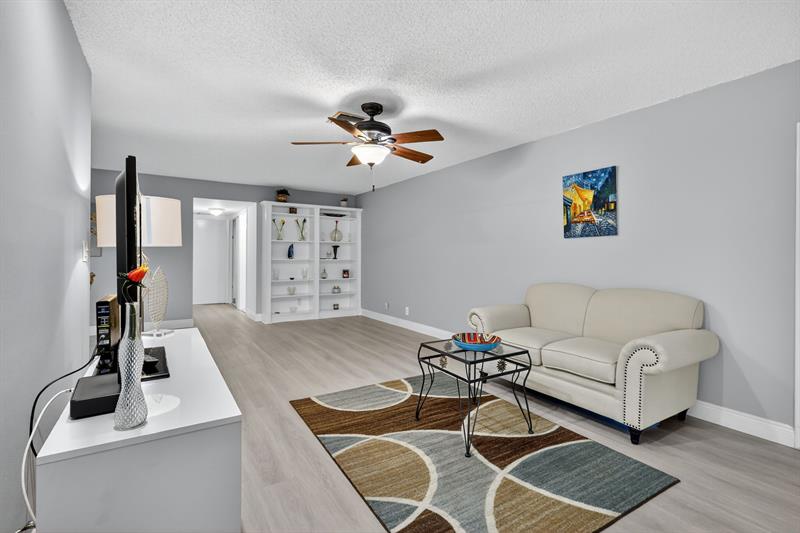 13930 Nesting Way Delray Beach FL 33484