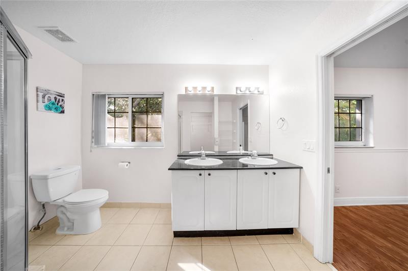 3458 NW 99th Way Coral Springs FL 33065