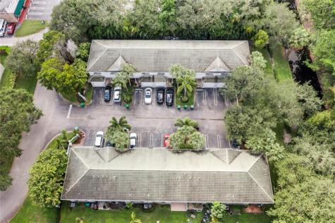 3458 NW 99th Way Coral Springs FL 33065