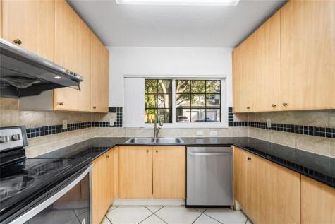 3458 NW 99th Way Coral Springs FL 33065