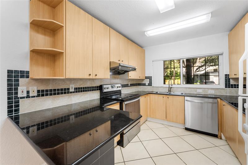 3458 NW 99th Way Coral Springs FL 33065